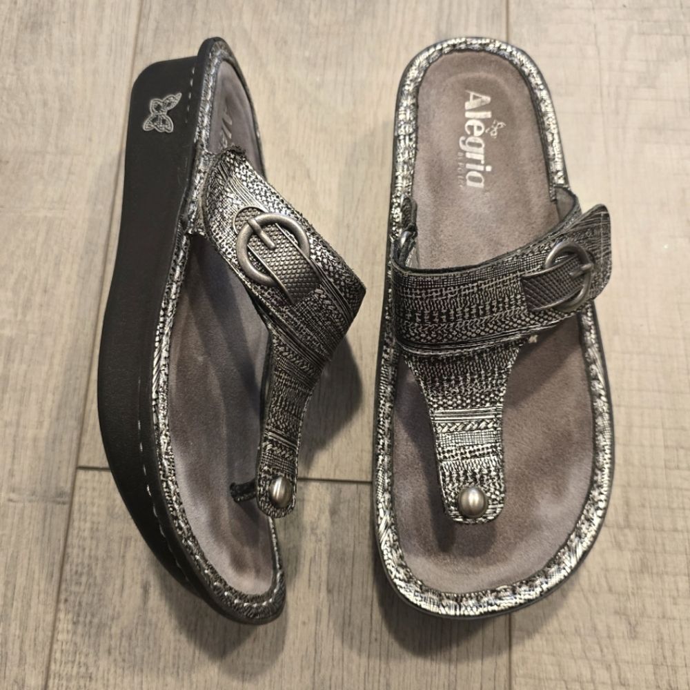Alegria Carina Chain Mail Leather Silver Sandals Size 8
